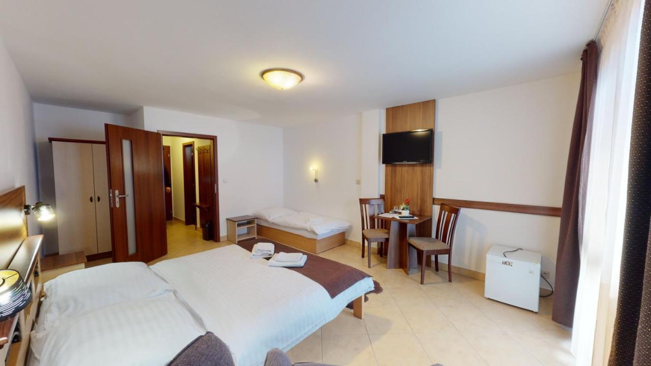 Garni Hotel Fatra Terchová Exterior foto